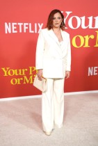 الممثلة راشيل بلوم لدى حضورها العرض الأول لفيلم  Your Place or Mine  ، في لوس أنجلوس.رويترز