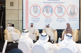 جامعة الإمارات تنظم الملتقى الأول لخريجي كلية الإدارة والاقتصاد 