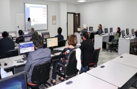 كلية الإمارات للتكنولوجيا تقيم ورشة عمل لأعضاء الهيئة التدريسية في مجال تقنية المعلومات