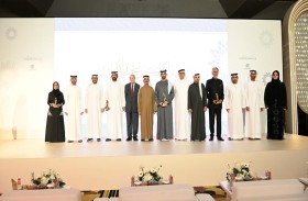 منح سالم بن ركاض جائزة وطني الإمارات للعمل الإنساني عن فئة «بصمة مجتمع»
