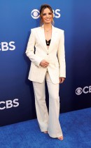الممثلة الأمريكية كاترينا لو لدى حضورها احتفالاً بالإعلان عن جدول الخريف لشبكة سي بي إس في استوديوهات باراماونت بهوليوود. (ا ف ب)