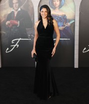 الممثلة الأمريكية ريتشا مورجاني لدى حضورها العرض الأول لفيلم «فرانكشتاين» في متحف الأكاديمية في لوس أنجلوس.ا ف ب