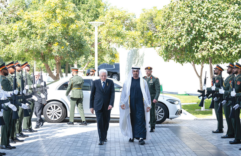 رئيس الدولة والرئيس الإيطالي يؤكدان أهمية الحلول الدبلوماسية للأزمات وترسيخ أسباب السلام والاستقرار في المنطقة والعالم  