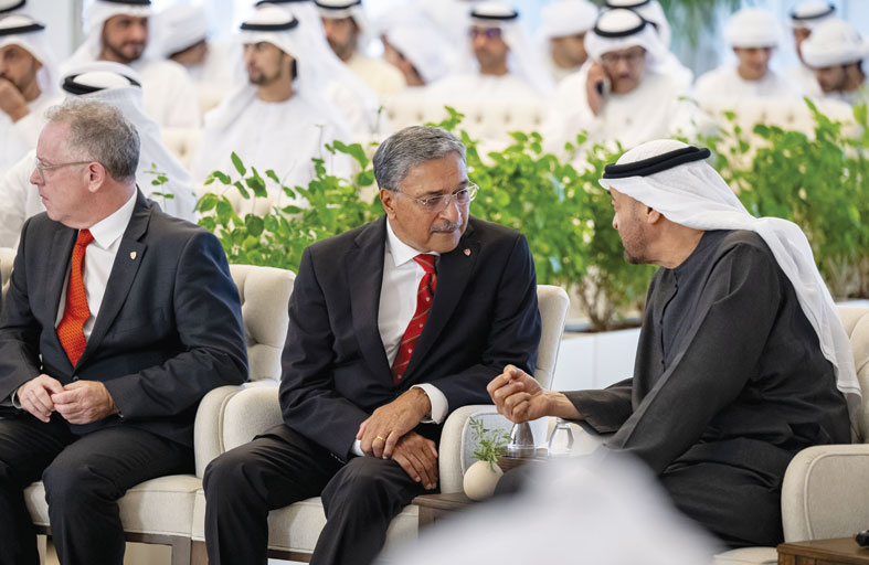 رئيس الدولة: الكوادر الوطنية ثروة الوطن الحقيقية ورهانه في مسيرته نحو المستقبل 