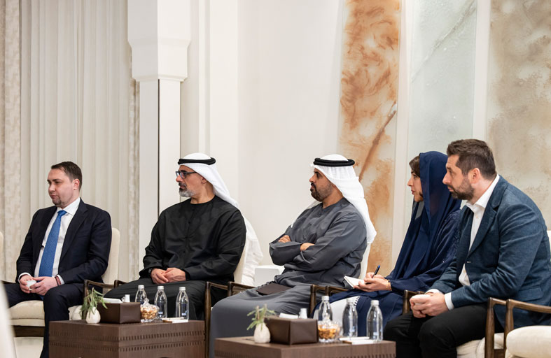 رئيس الدولة يؤكد على تشجيع الحوار وتعزيز الحلول الدبلوماسية لمختلف الأزمات والنزاعات 