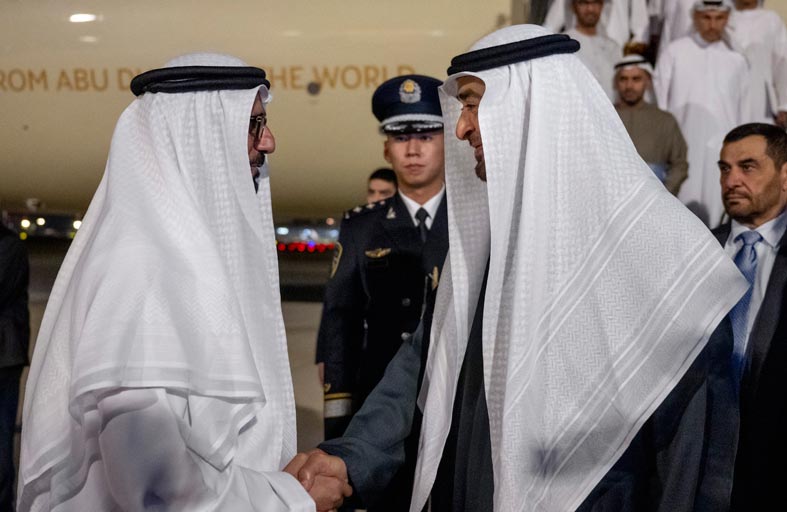 رئيس الدولة يصل بكين في زيارة دولة إلى الصين 