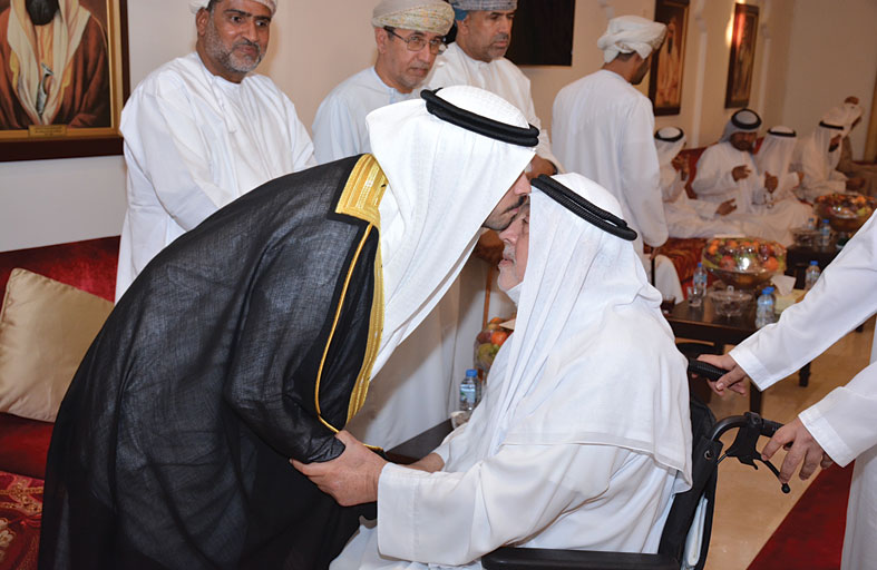 الشيوخ والأعيان في أفراح البستكي والسعدي بمجلس المشرف بأبوظبي 