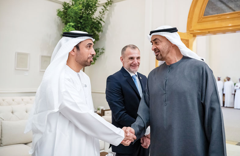 رئيس الدولة: تنظيم كبرى الفعاليات إحدى الركائز المهمة في مسيرة التنمية بالإمارات 