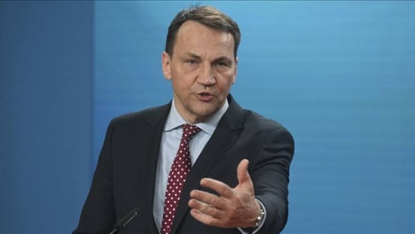 زعماءُ أوروبا يتجَنبون استعداءَ إدارة ترامب التي يخشون تَقلُبات قائدِها  