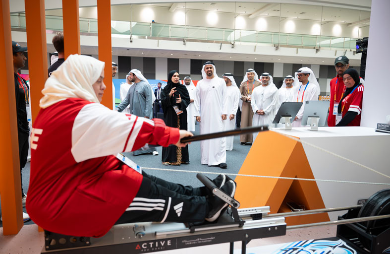 ذياب بن محمد بن زايد يشهد جانباً من فعاليات ألعاب الماسترز أبوظبي 2026 