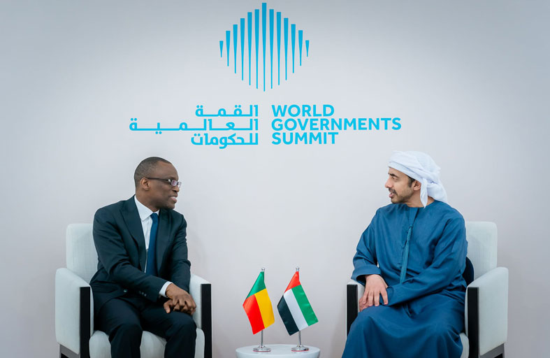 عبدالله بن زايد يلتقي دوق إدنبرة ورئيس وزراء بوتان ووزير خارجية بنين 