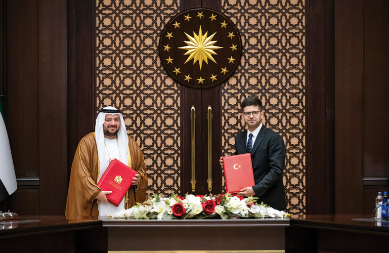 رئيس الدولة والرئيس التركي يشهدان تبادل عدد من الاتفاقيات ومذكرات التفاهم بين البلدين 