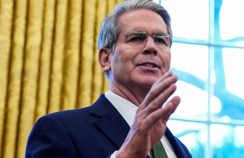 هـــل فَقــــَدَ ترامـــــب حِسَــــــه السياســـــي ؟ 