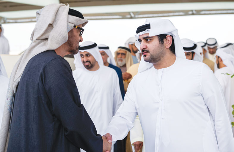 رئيس الدولة ومحمد بن راشد يستعرضان عدداً من الموضوعات التي تهم شؤون الوطن والمواطن 