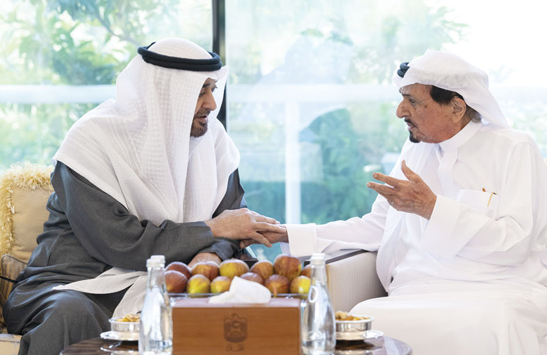 رئيس الدولة يزور حاكم عجمان ويؤكدان أن تمكين المواطن يبقى محور خطط التنمية وعلى قمة الأولويات 