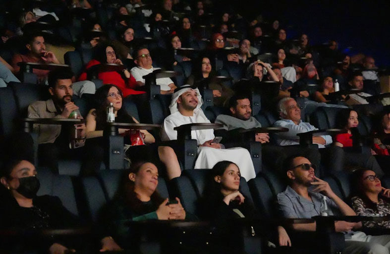 عرض خاص لفيلم “البطل” في دبي بحضور نجوم الفن والإعلام 