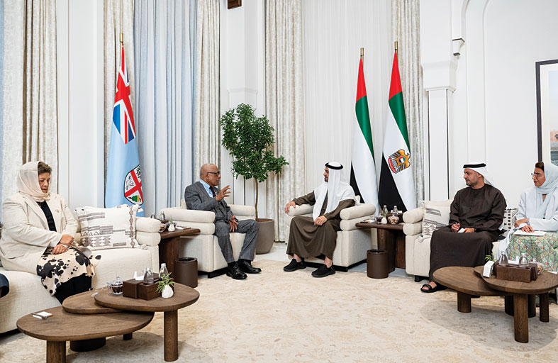 رئيس الدولة ورئيس فيجي يؤكدان أهمية العمل من أجل السلام والاستقرار العالمي  