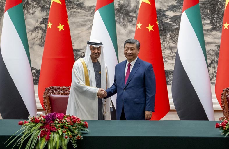 رئيس الدولة والرئيس الصيني يشهدان توقيع اتفاقيات ومذكرات تفاهم بين البلدين 