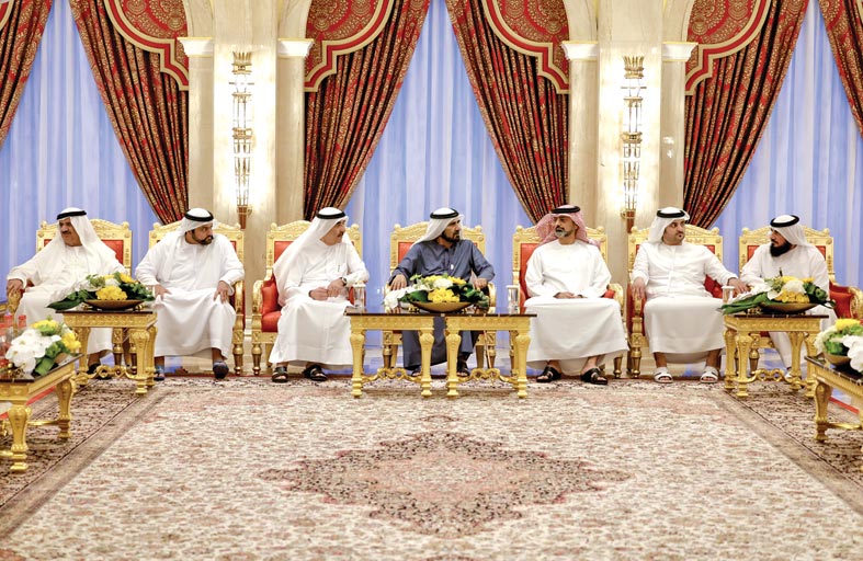 محمد بن راشد يستقبل سعود المعلّا ويتبادلان التهاني بمناسبة شهر رمضان المبارك 