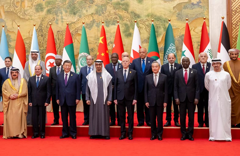رئيس الدولة: الإمارات تؤمن أن العمل الدولي المشترك هو السبيل إلى الارتقاء بدولنا وشعوبنا 