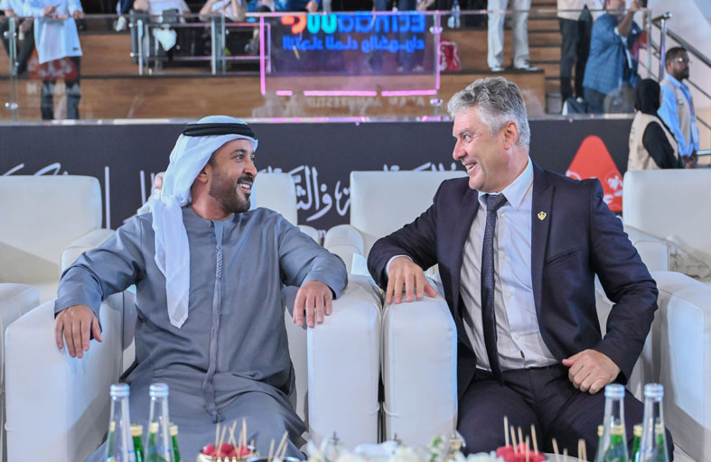عبدالعزيز بن حميد: منافسات آسيا لمصارعة الذراعين بعجمان تعكس الثقة بقدرات الإمارة التنظيمية 