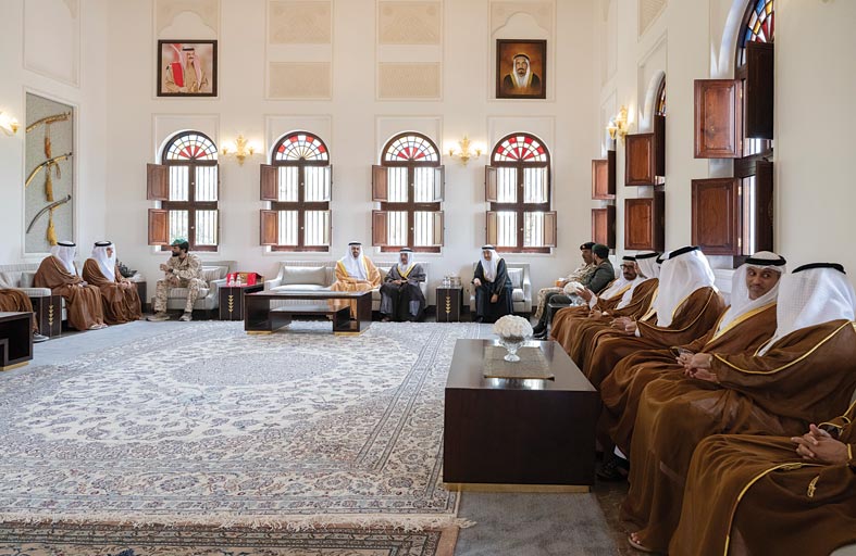 ذياب بن محمد بن زايد ينقل تعازي رئيس الدولة بوفاة عبدالله بن سلمان 