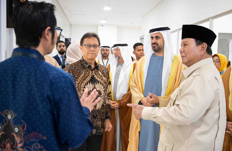نيابة عن رئيس الدولة وبحضور الرئيس الإندونيسي ..ذياب بن محمد بن زايد يشهد افتتاح مستشفى  «الإمارات – إندونيسيا لأمراض القلب» 