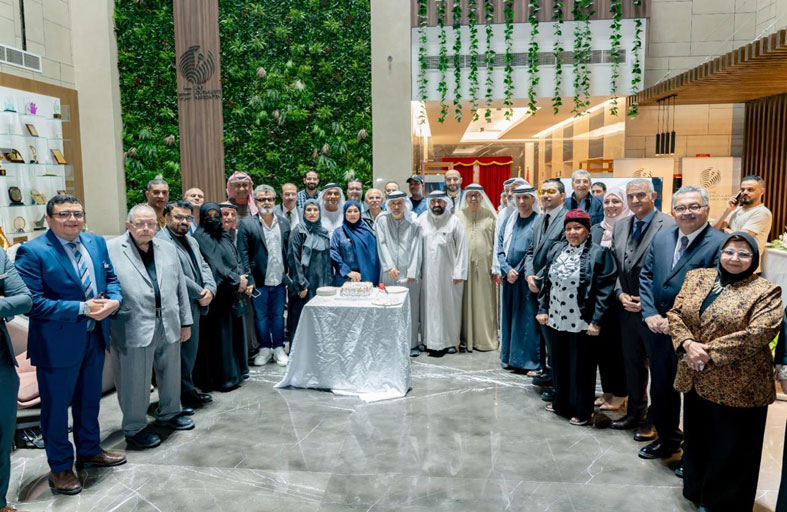 جمعية الصحفيين تحتفي بـ 26 عاما من التأسيس بإطلاق «متحف المانشيت» و«صالة الريش» وإعفاء أعضاء من الرسوم 