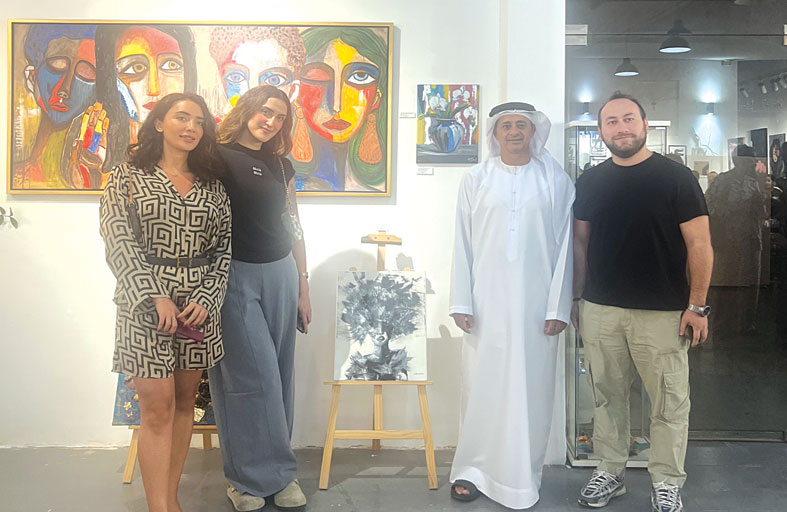 28 فنانا يشاركون بـ 68 عملا في «معرض وهج رأس الخيمة للفنون والتصوير الفوتوغرافي 2026» 