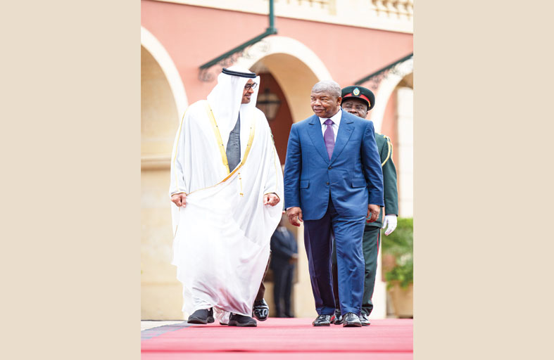 رئيس الدولة يؤكد توجه الامارات الإستراتيجي لتعزيز شراكاتها التنموية مع دول القارة الإفريقية 