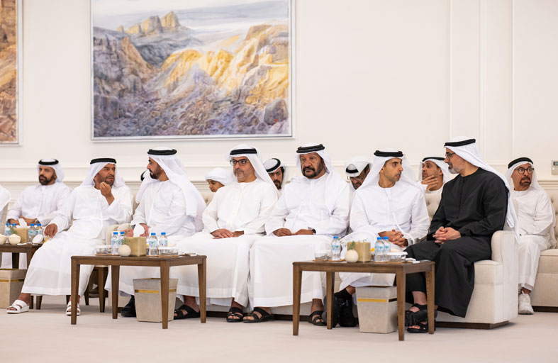 رئيس الدولة: الإمارات تضع الشباب في جوهر رؤيتها للمستقبل  