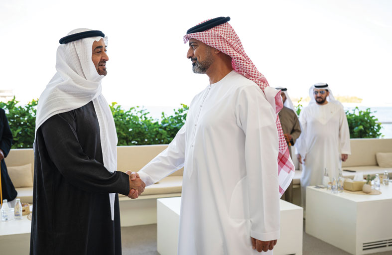 رئيس الدولة يستقبل ولي عهد عجمان ويتناولان عدداً من القضايا التي تتعلق بشؤون الوطن والمواطن 