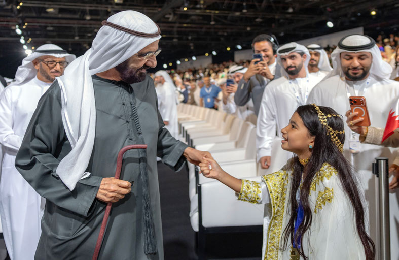 محمد بن راشد: مسيرتنا في بناء الإنسان مستمرة بلا سقف ولا حدود 
