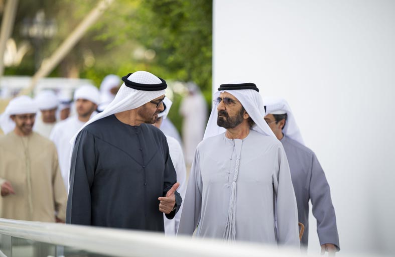 رئيس الدولة ومحمد بن راشد يبحثان القضايا التي تهم شؤون الوطن والمواطن 