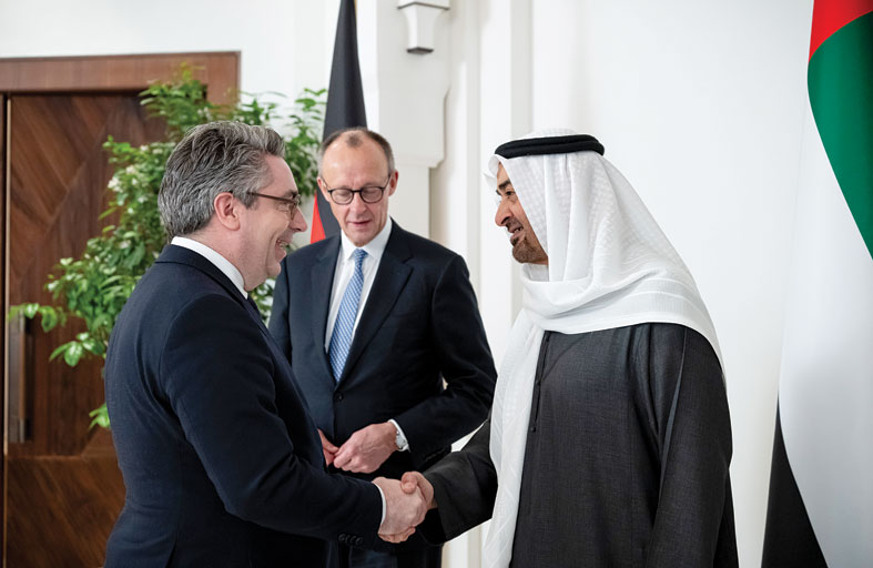 رئيس الدولة والمستشار الألماني يؤكدان أهمية تعزيز أسباب الاستقرار في المنطقة والعالم  