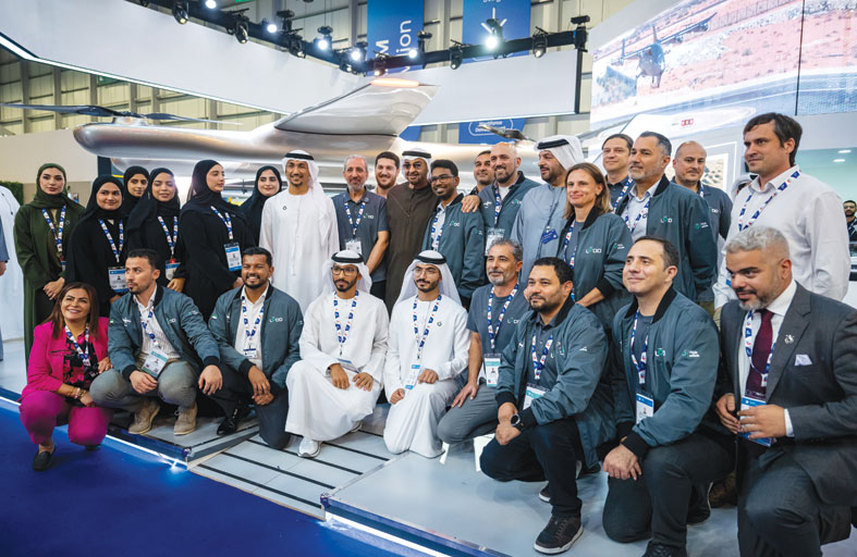 رئيس الدولة يزور فعاليات اليوم الثالث لمعرض دبي للطيران 2025 ويلتقي وزير الدفاع الإيطالي 