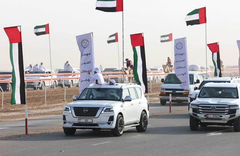الاثنين انطلاق المهرجان الختامي السنوي لسباقات الهجن العربية الأصيلة بميدان الوثبة 