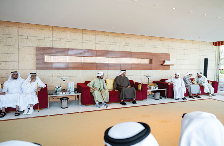 رئيس الدولة يلتقي محمد بن راشد 