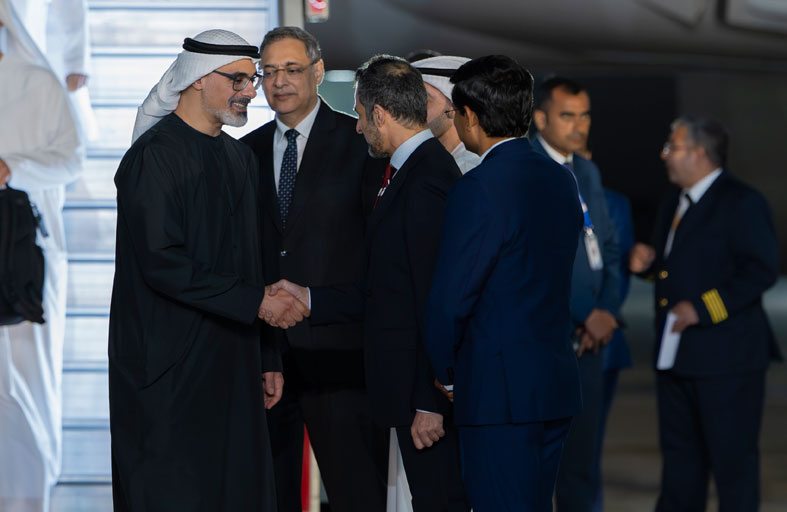 ولي عهد أبوظبي يصل إلى نيودلهي للمشاركة في أعمال «قمة تأثير الذكاء الاصطناعي» 