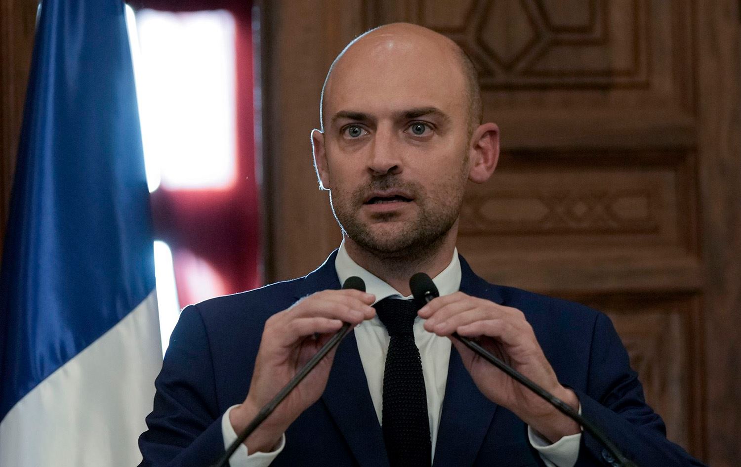 زعماءُ أوروبا يتجَنبون استعداءَ إدارة ترامب التي يخشون تَقلُبات قائدِها  