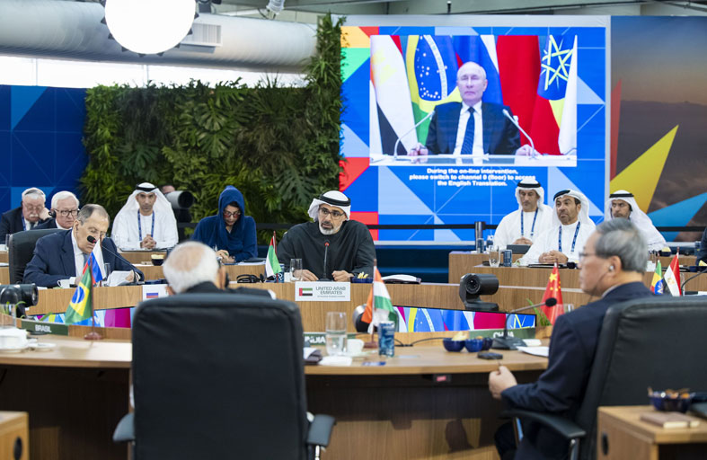 ولي عهد أبوظبي يؤكد أهمية المجموعة باعتبارها منصة لتعزيز التفاهم وتحقيق التقارب الإستراتيجي لمواجهة التحديات العالمية  