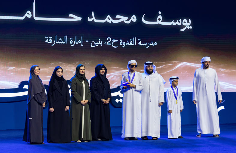 محمد بن راشد: القِراءة هي البُنية التحتية للتطوّر والتقدُّم والإِبداع 