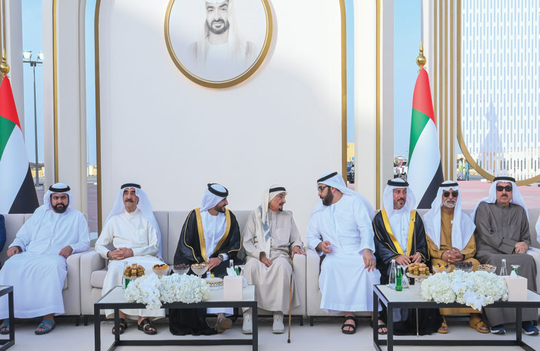 حاكما عجمان وأم القيوين والشيوخ يحضرون أفراح النعيمي والمسمار 