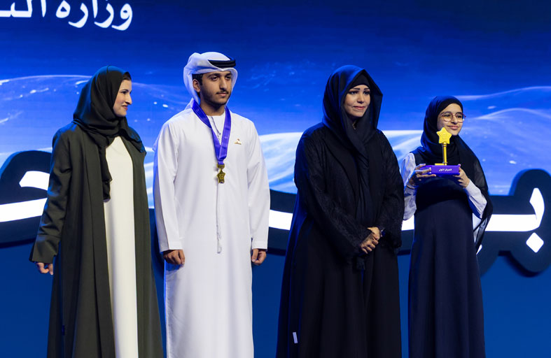 محمد بن راشد: القِراءة هي البُنية التحتية للتطوّر والتقدُّم والإِبداع 