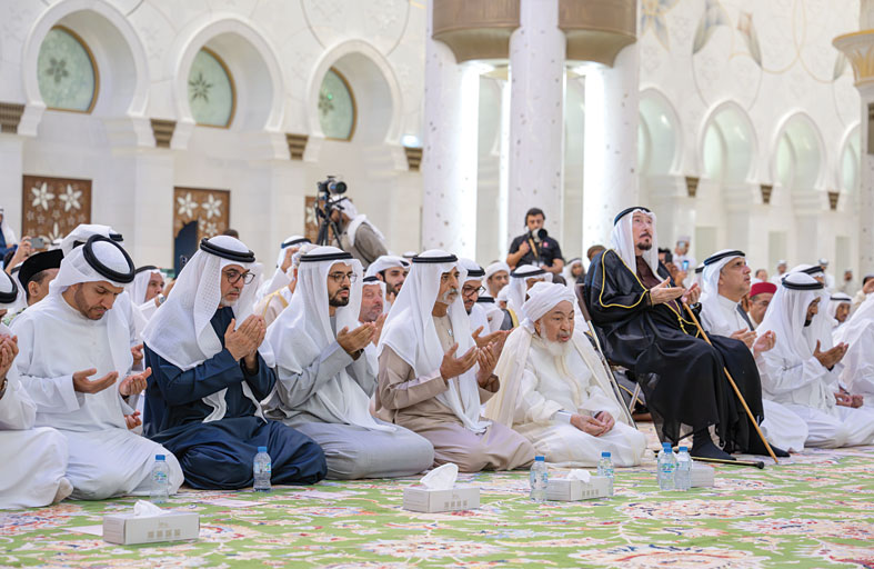 نهيان بن مبارك يشهد فعالية «يوم زايد للعمل الإنساني» التي نظمتها الشؤون الإسلامية والأوقاف والزكاة   