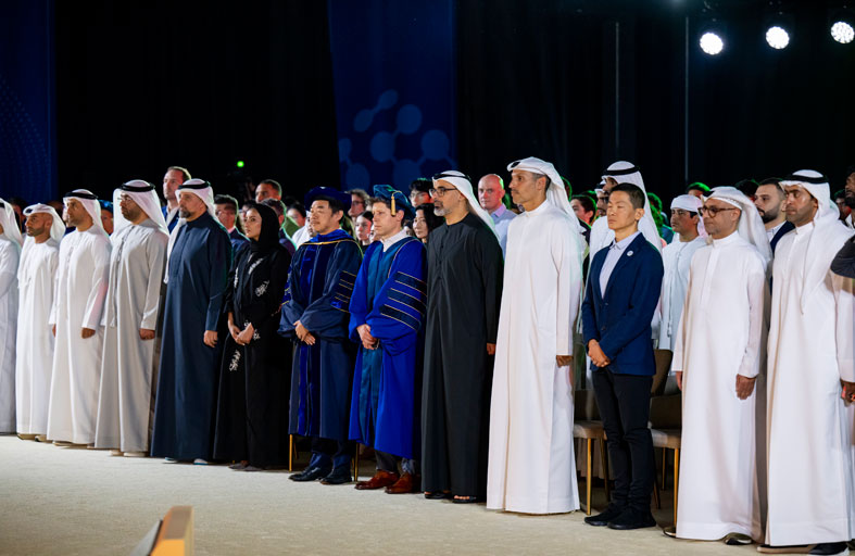 خالد بن محمد بن زايد يشهد مراسم منح الدكتوراة الفخرية الأولى بجامعة محمد بن زايد للذكاء الاصطناعي للرئيس التنفيذي لـ «أوبن ايه آي» 