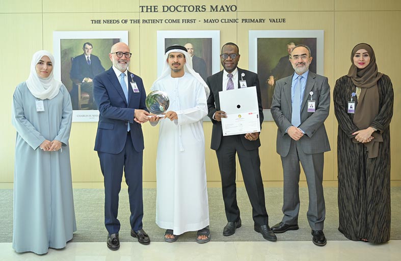 المعهد الوطني للتخصصات الصحية يمنح البورد الإماراتي لمدينة شخبوط الطبية