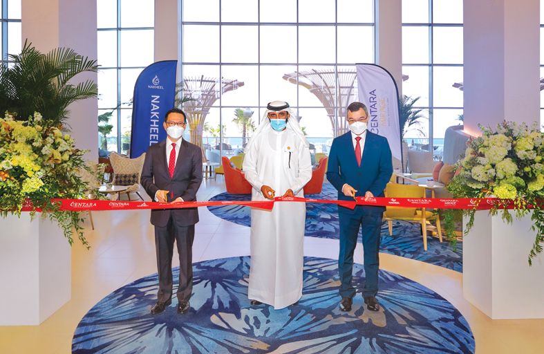 افتتاح حفل لمنتجع شاطئ سنتارا ميراج دبي