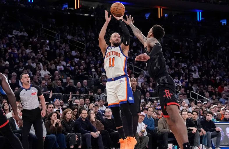 نيكس يقلب الطاولة على روكتس... وسبيرز يضيّق الخناق على ثاندر 