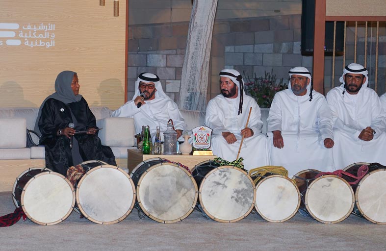 الأرشيف والمكتبة الوطنية يسلط الضوء على التراث الإماراتي ويعزز مكانته في نفوس الأجيال 